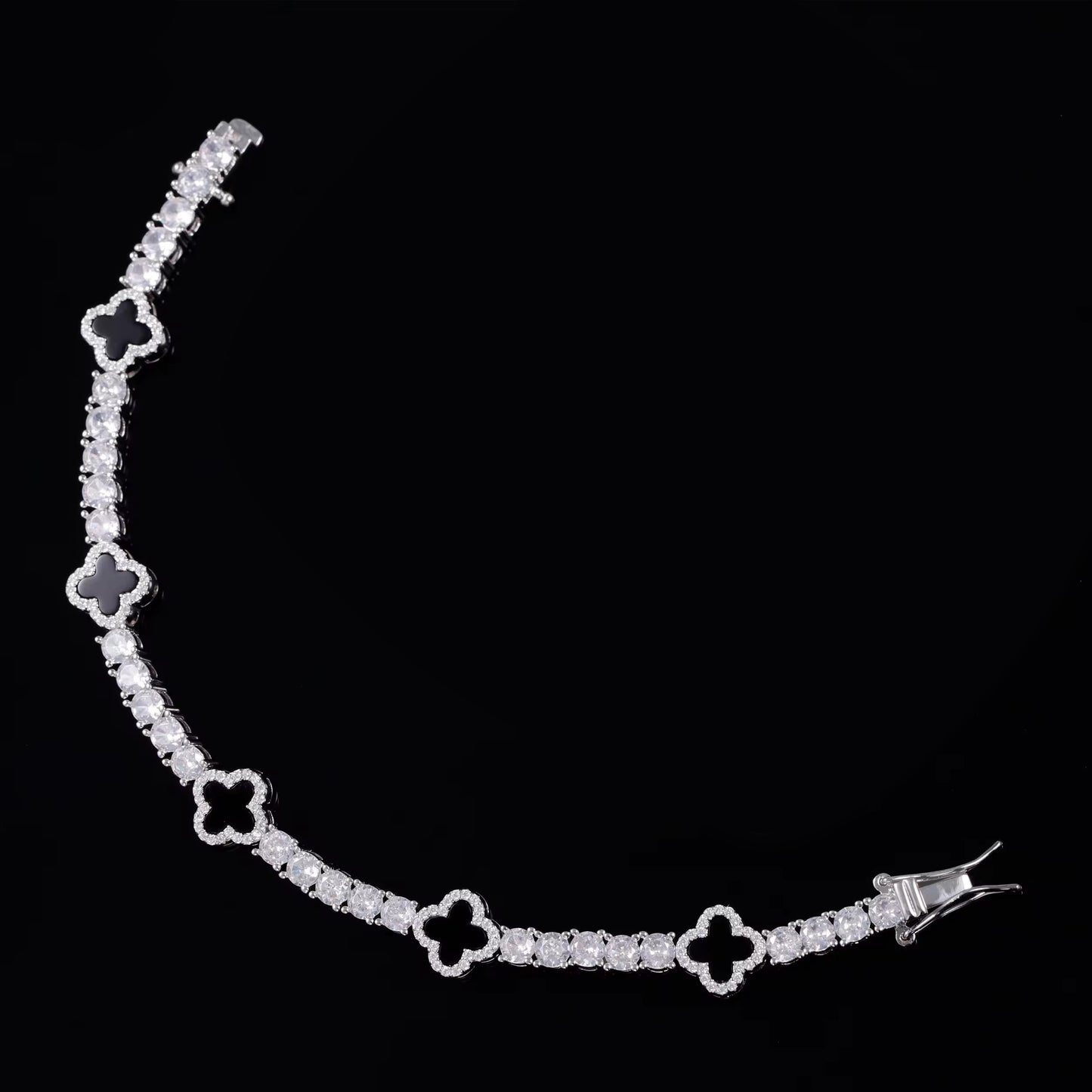 Lucky Four Leaf Clover Tennis Bracelet Luxury Designer style 3mm 4mm 5mm S925 Silver Iced Out