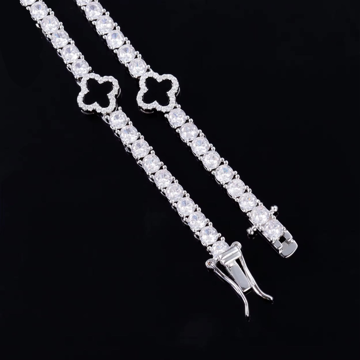 Lucky Four Leaf Clover Tennis Bracelet Luxury Designer style 3mm 4mm 5mm S925 Silver Iced Out